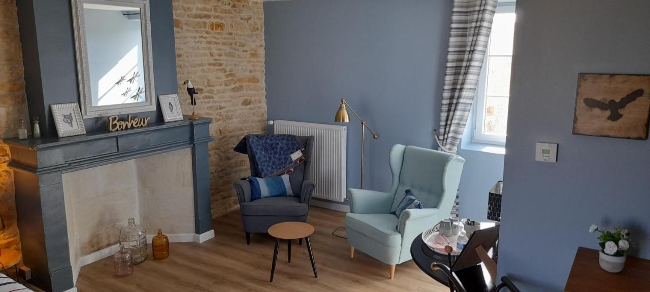 Angliers  La Galuche B&B 외부 사진